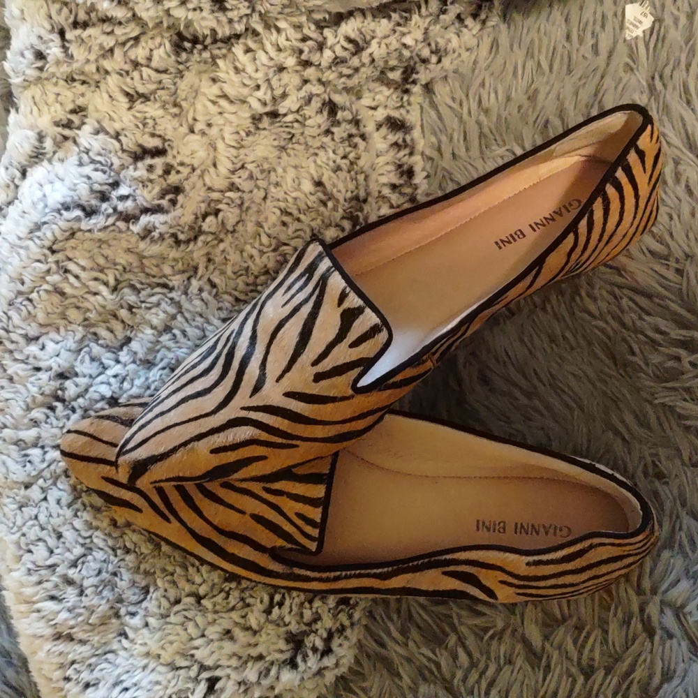Gianni Bini Zebra flats